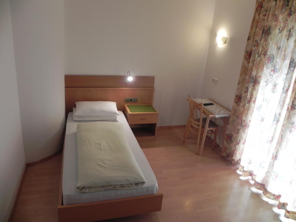 Hotel Schoberhof Велтурно Стая снимка